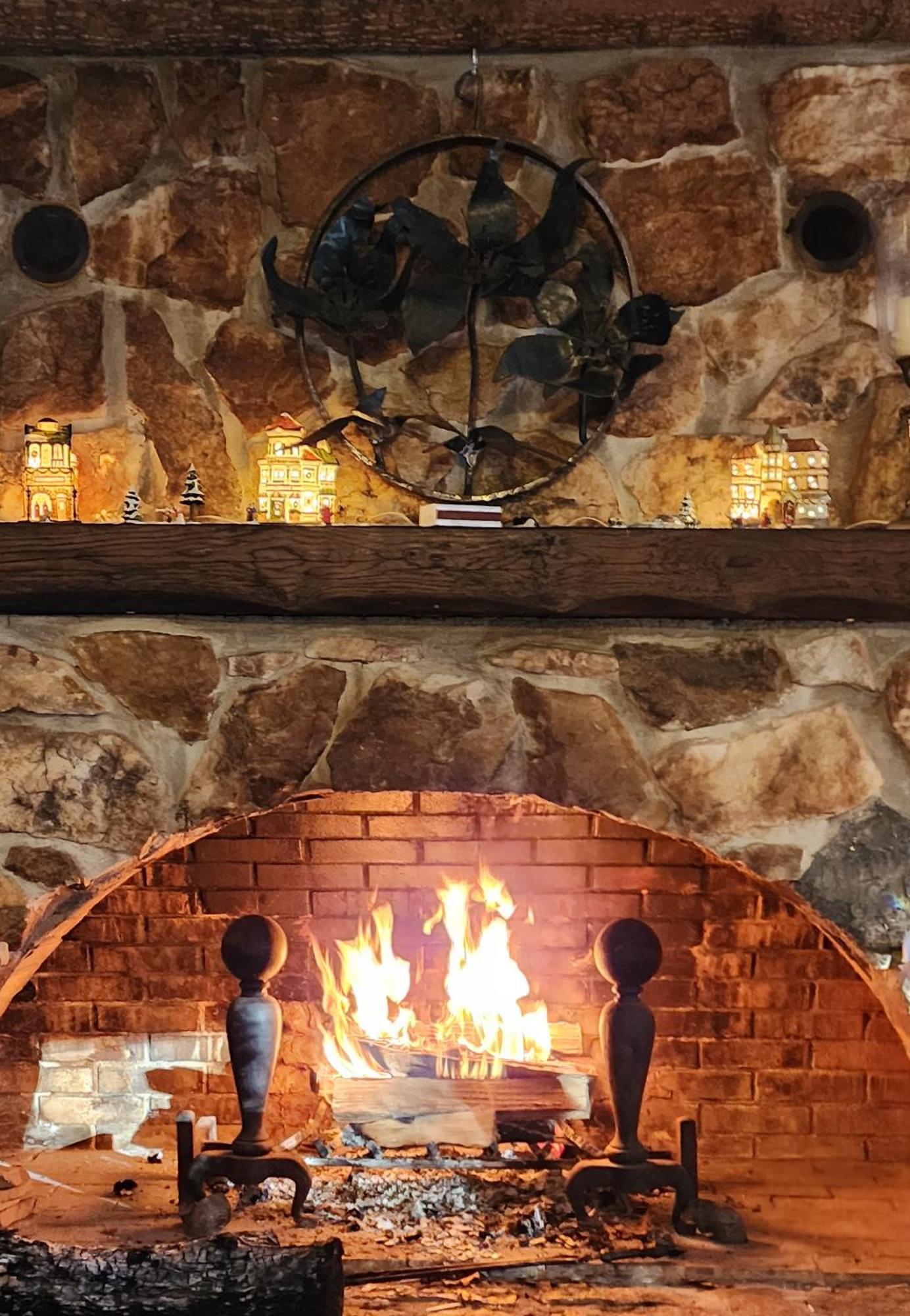 Lily Creek Lodge Далонега Экстерьер фото